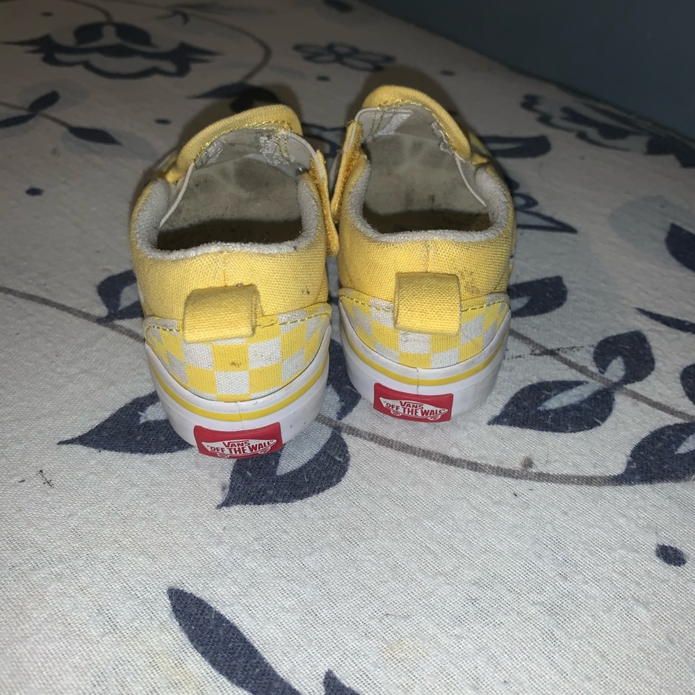 Vans - Picture 4 of 5